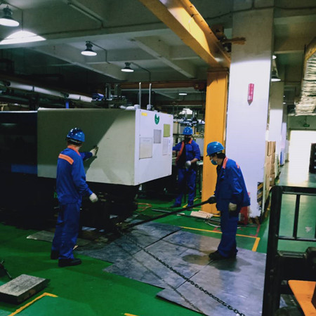 设备搬运-深圳某公司设备搬运