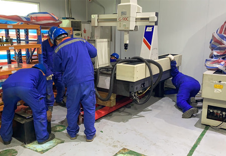 精密设备搬运-中山某公司精密设备搬运