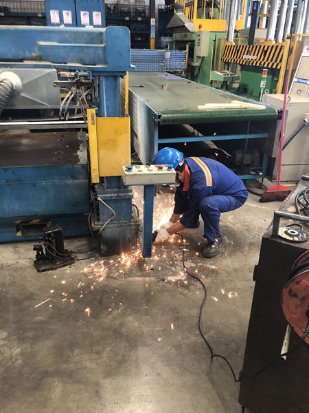 设备搬运-广州某公司设备搬运